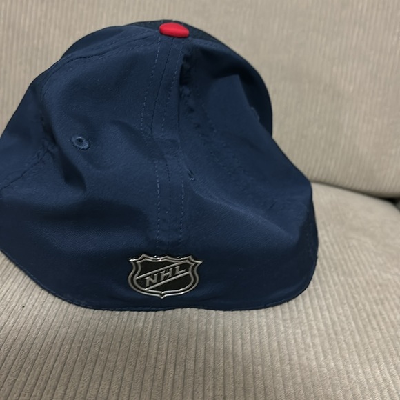 New York Rangers fanatic hat size s/m - Picture 2 of 2